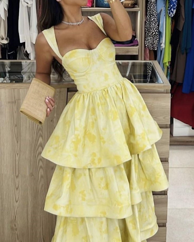 Yellow Dress Fashion Elegant Prom Dresses Vintage Princess Female Evening Party Dress fg4527