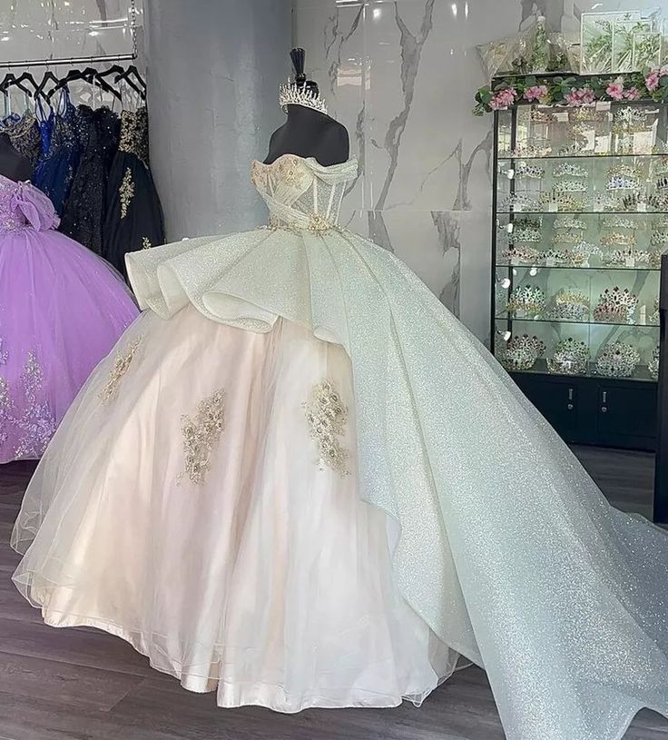Luxury Quinceanera Dresses Applique Corset Ball Gown Prom Sweet 16 Dress fg2493