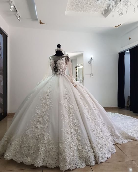 Stunning Long Ball Gown Wedding Dresses A Line Prom Gowns fg4092