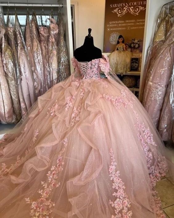Pink Ball Gown Quinceanera Dresses with Cape 15 Party 3D Flower Princess Dresses with Lace fg4104