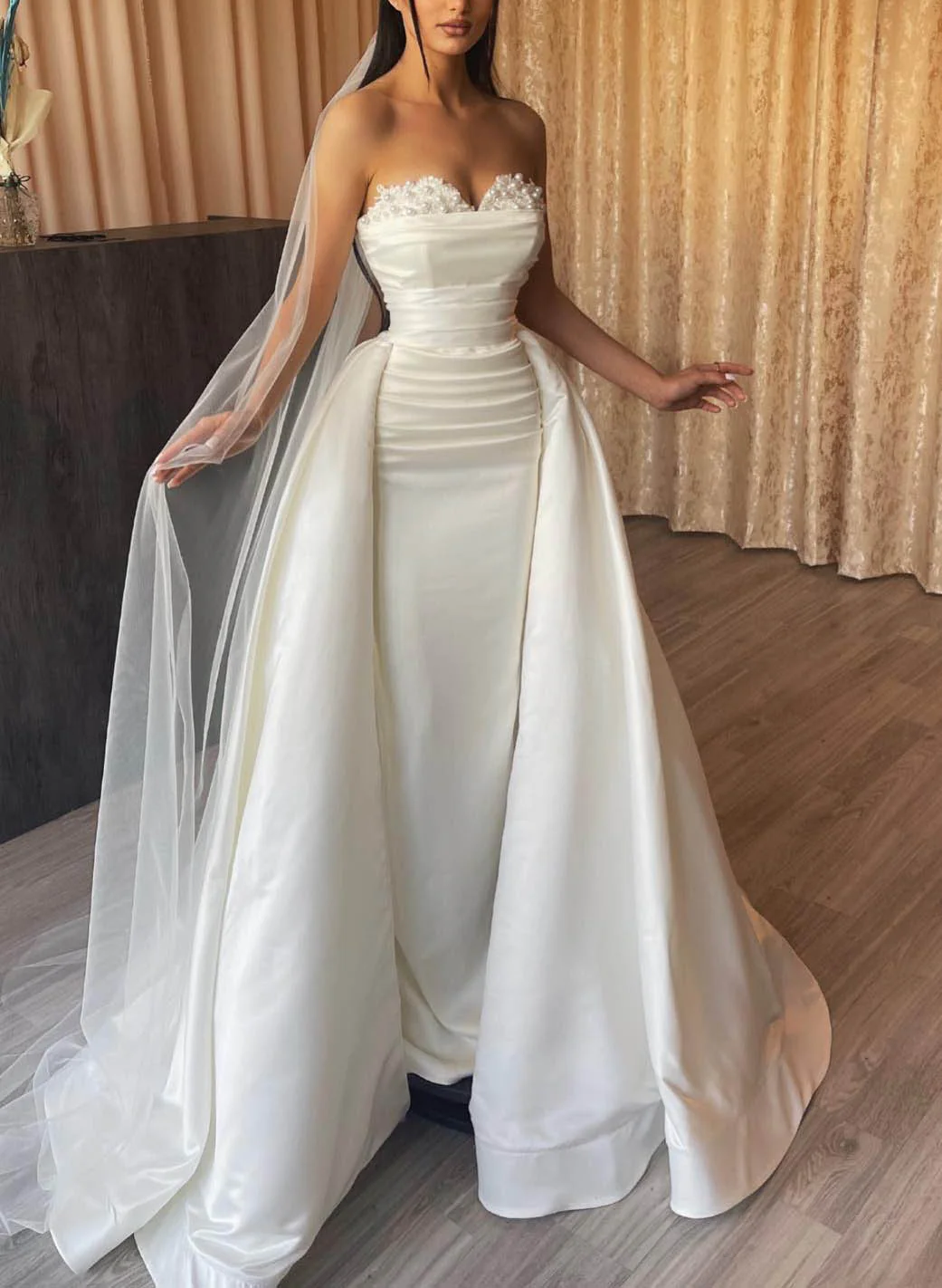 Mermaid Wedding Dresses With Detachable Skirt Sweetheart Long Sleeves Beaded With Pearls Wedding Dress fg4119