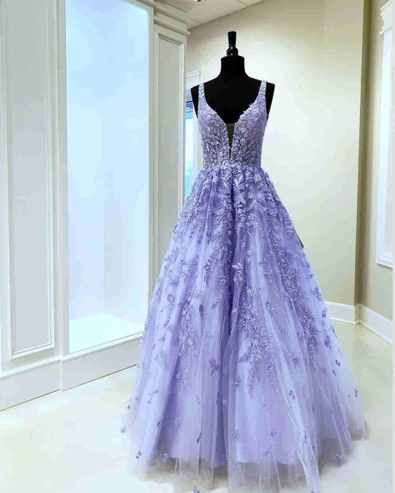 Gorgeous V-Neck Embroidery Lavender Long Prom Dress fg1021