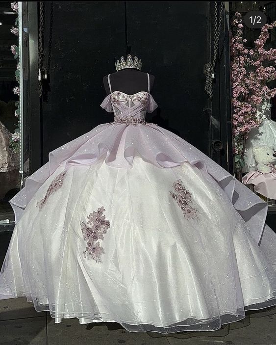 Luxury Quinceanera Dresses Applique Corset Ball Gown Prom Sweet 16 Dress fg2493