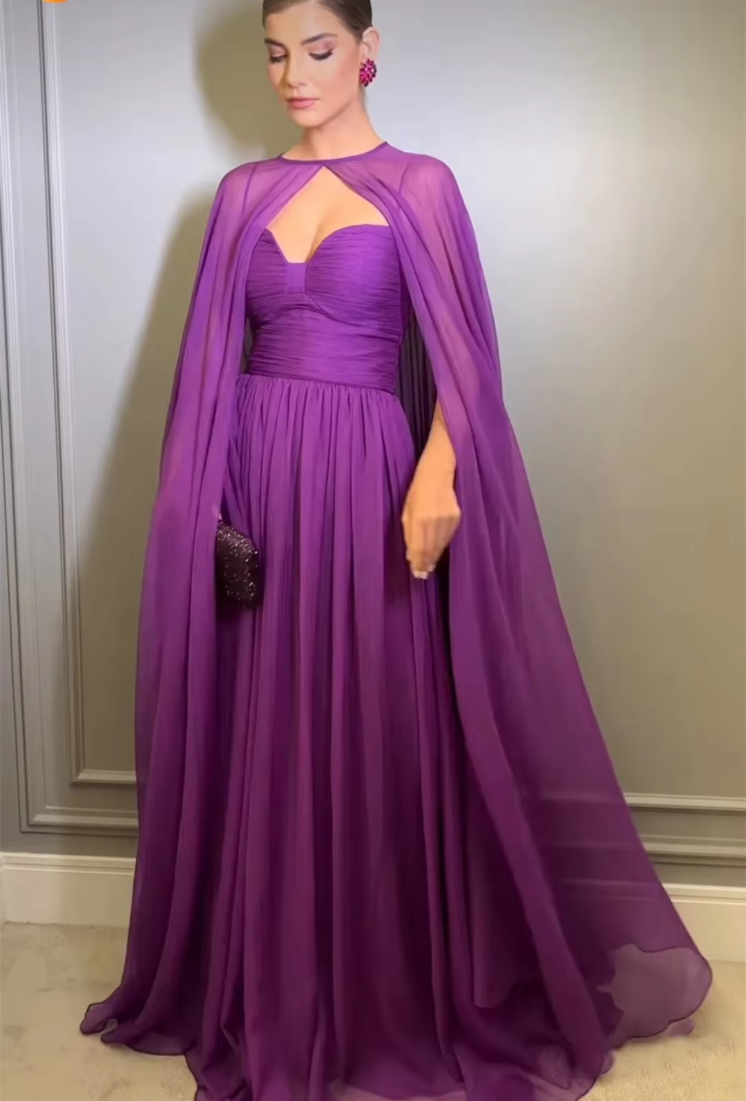 Elegant Purple Chiffon Long Evening Dress with Cape A-Line Pleated Floor Length Formal Prom Gown     fg7269