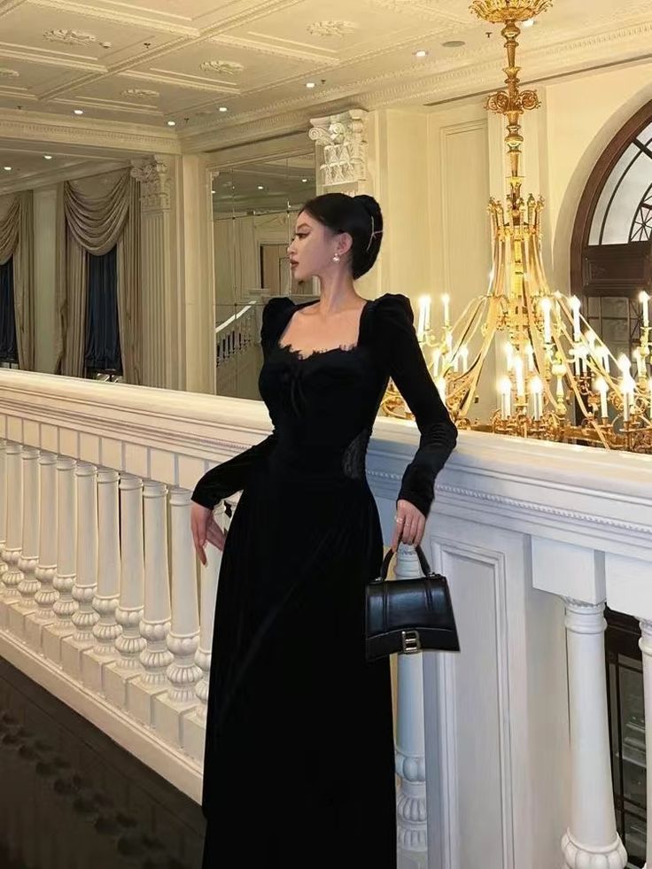 Vintage Balck Long Sleeve Dress Woman Elegant Fashion Velvet Prom Dresses     fg7012