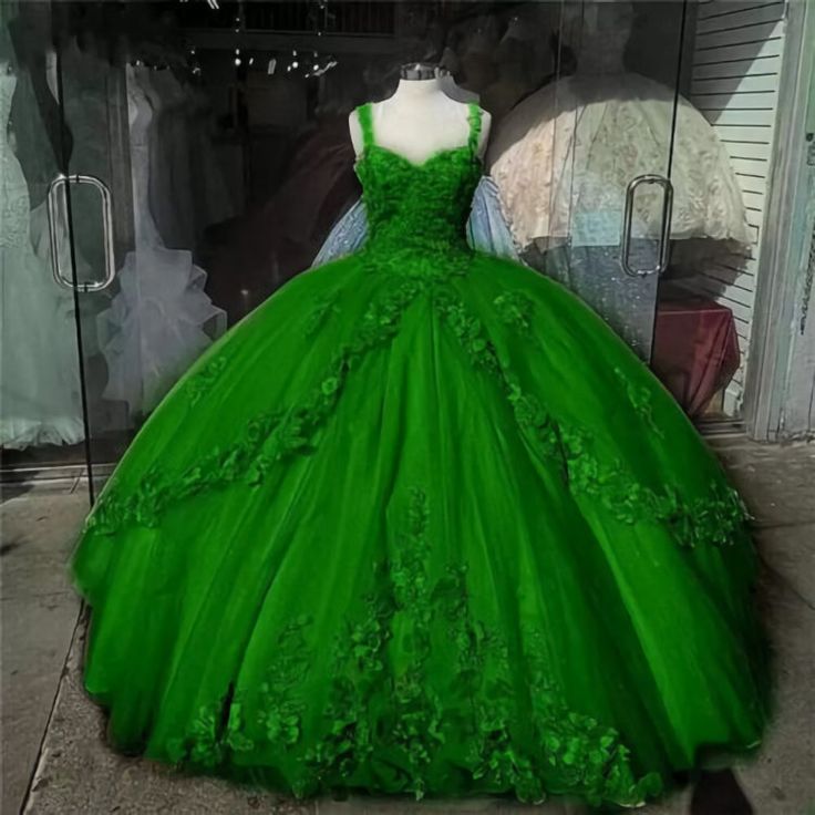 Ball Gown Sweet 16 Dress Princess Quinceanera Dresses Lace Appliques Sweet 15 Party Prom Ball Gowns       fg5479