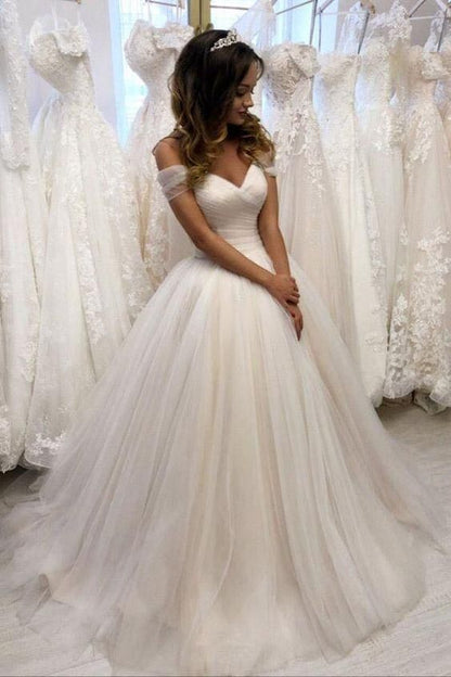 Off the Shoulder Tulle Wedding Dresses Pleated Ivory Wedding Gowns with Lace Up Simple Bridal Dress     fg6600