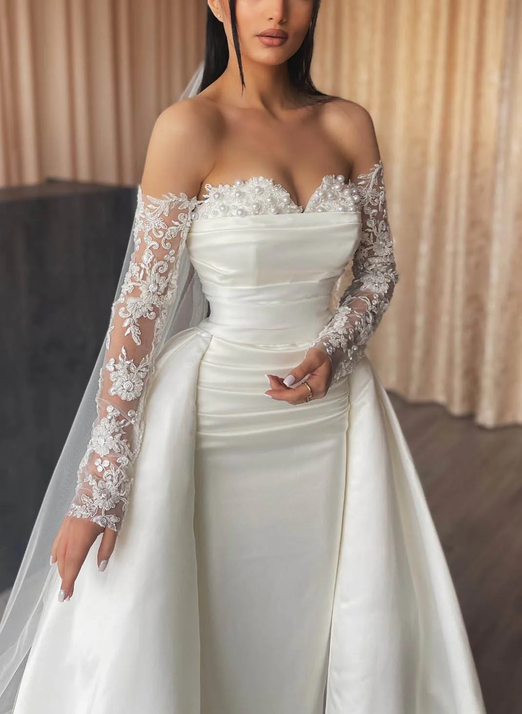 Mermaid Wedding Dresses With Detachable Skirt Sweetheart Long Sleeves Beaded With Pearls Wedding Dress    fg4119